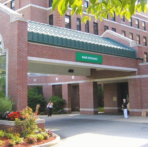 Lawrence & Memorial Hospital