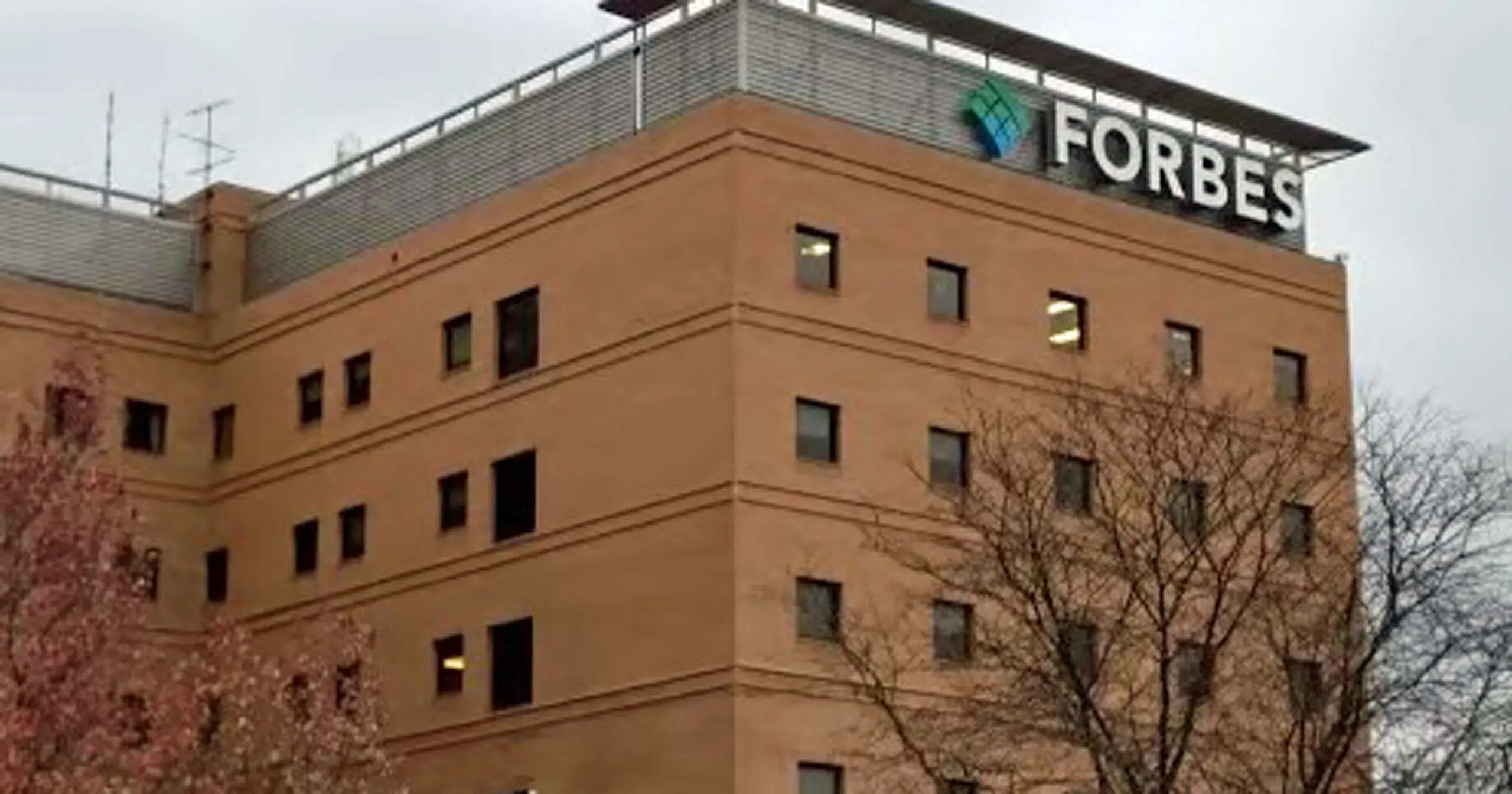 Forbes Hospital